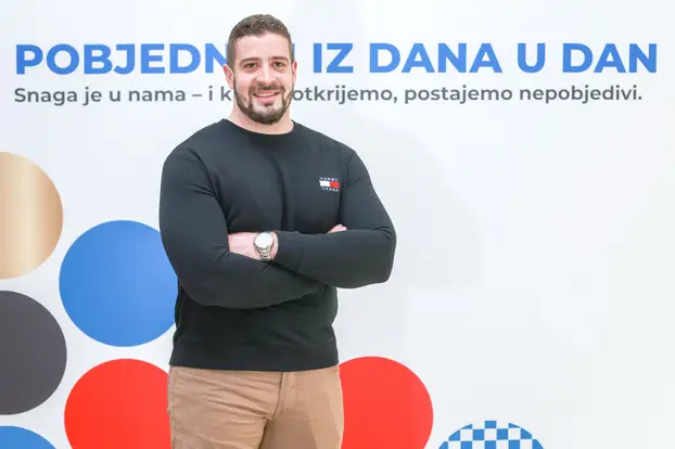 24prodaja25-sas-230223